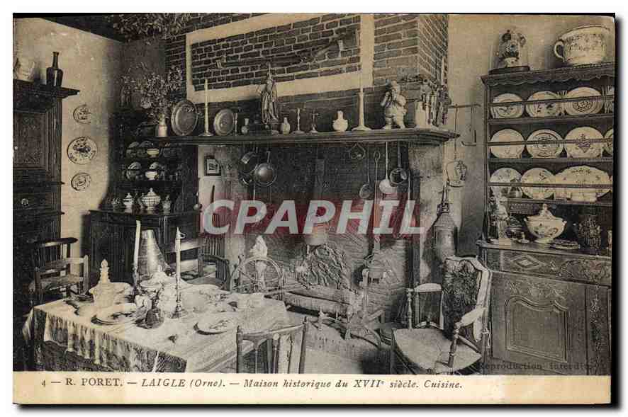CPA Laigle Orne Maison historique du XVII siecle Cuisine 