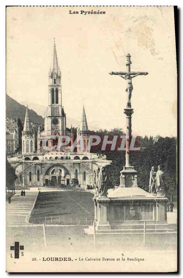 CPA Lourdes Le Calvaire Breton et la Basilique 