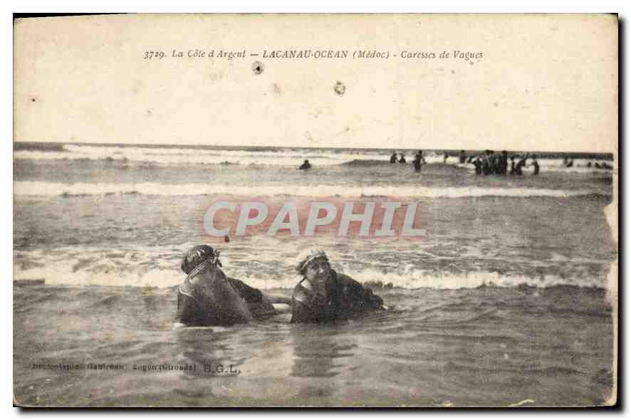 CPA La Cote d'Argent Lacanau Ocean Medoc Caresses de Vagues 