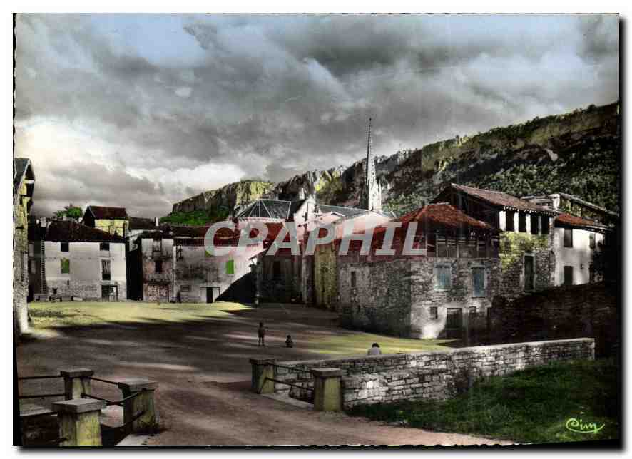 CPA St Antonin Noble Val T et G St Place du Bessarel et Rochers d'Anglars 