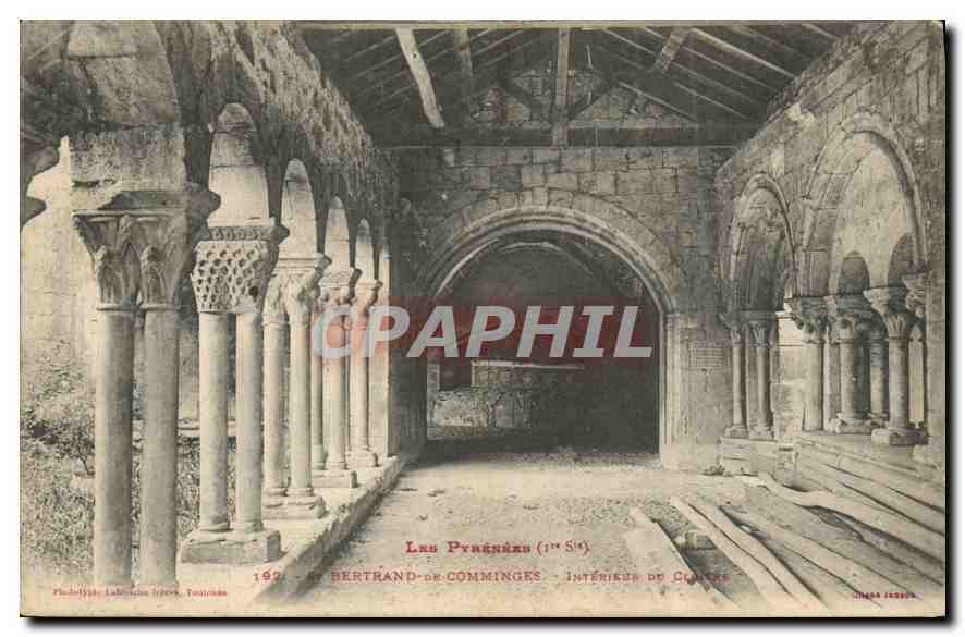 CPA Les Pyrenees St Bertrand de Comminges  Interieur du cloitre