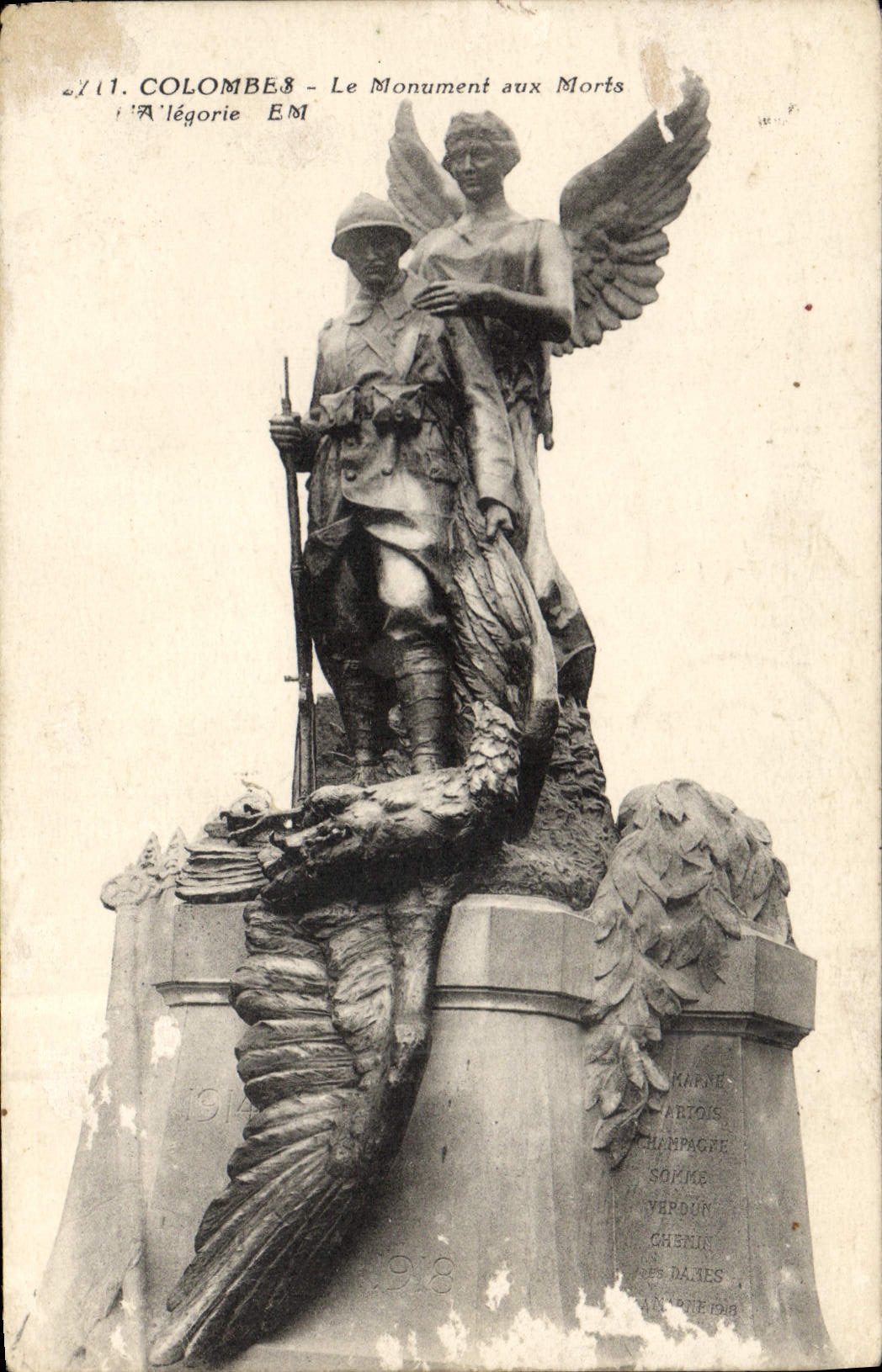 CPA Colombes Le Monument aux Morts Allegorie EM 