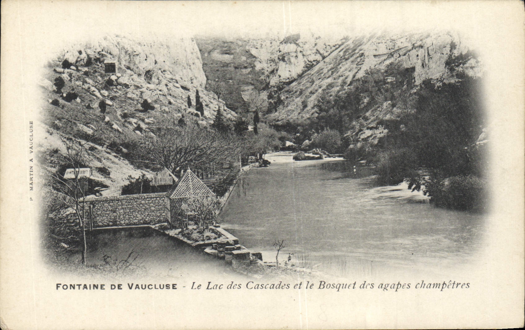 CPA Fontaine de Vaucluse Le Lac des Cascades et le Bosquet des agapes Champetres 