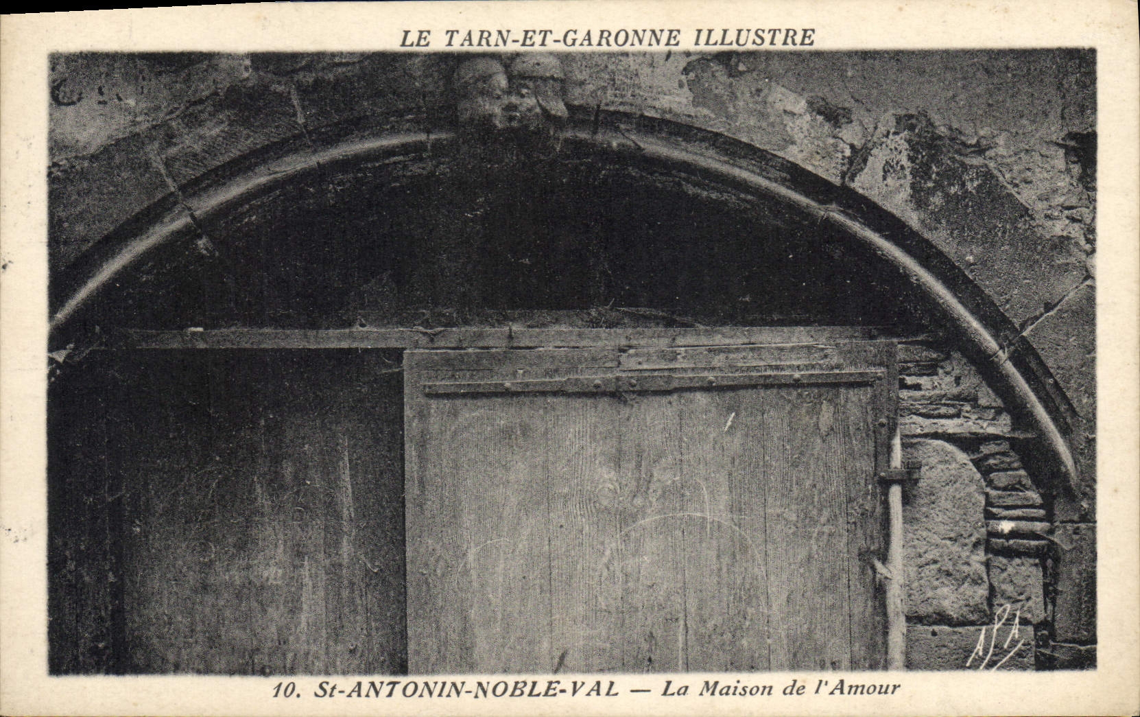 CPA Le Tarn et Garonne Illustre St Antonin Noble Val La Maison de l'Amour 