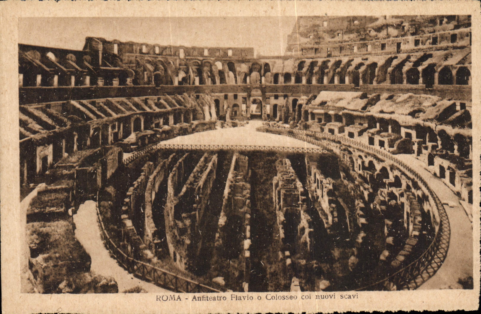 CPA Roma Antitcatro Flavio o Colosseo coi nouvi scavi 