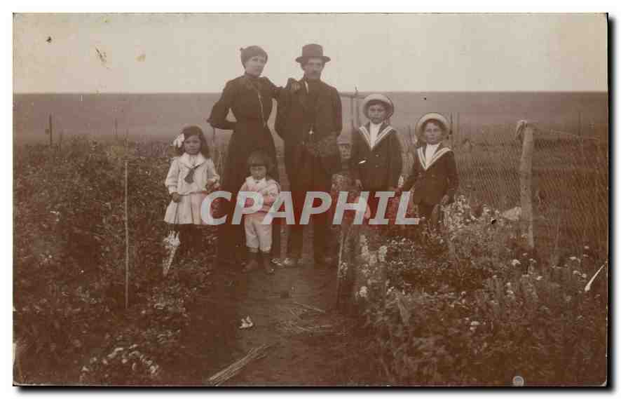 CARTE PHOTO Famille