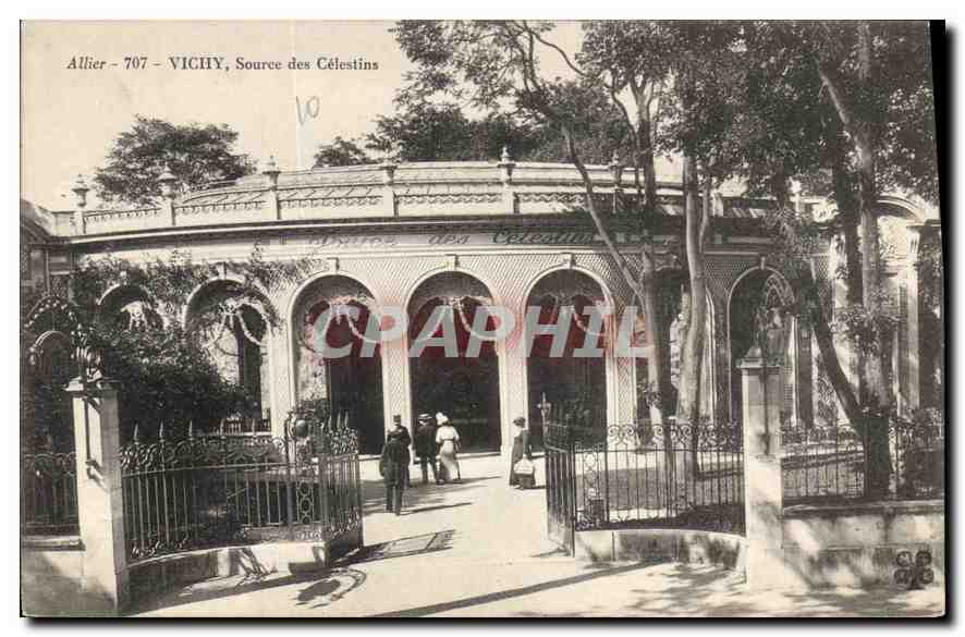 CPA Vichy Source des Celestins 