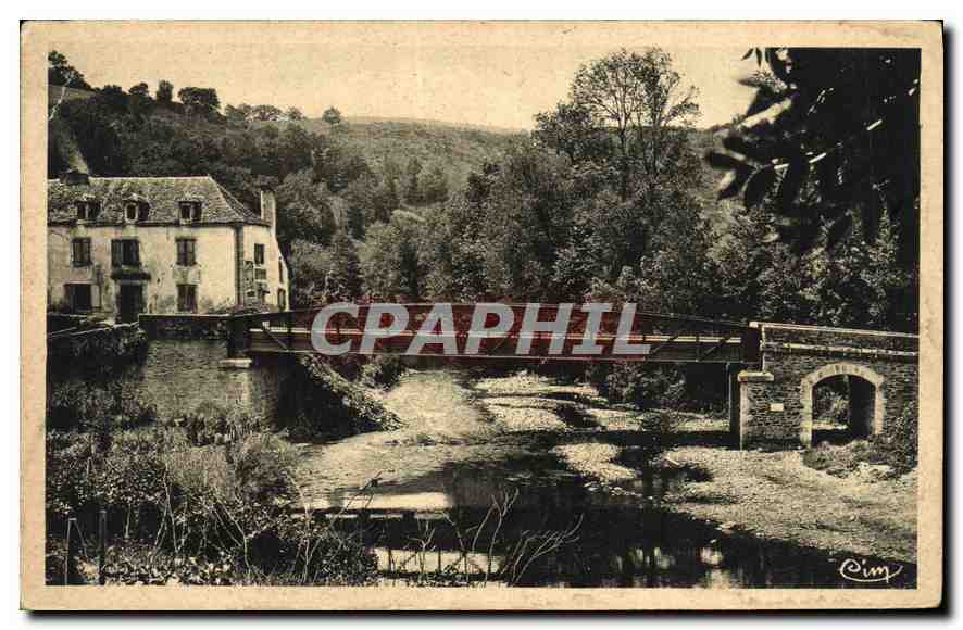 CPA Pont de Salars Aveyron Le Pont sur le Viaur 