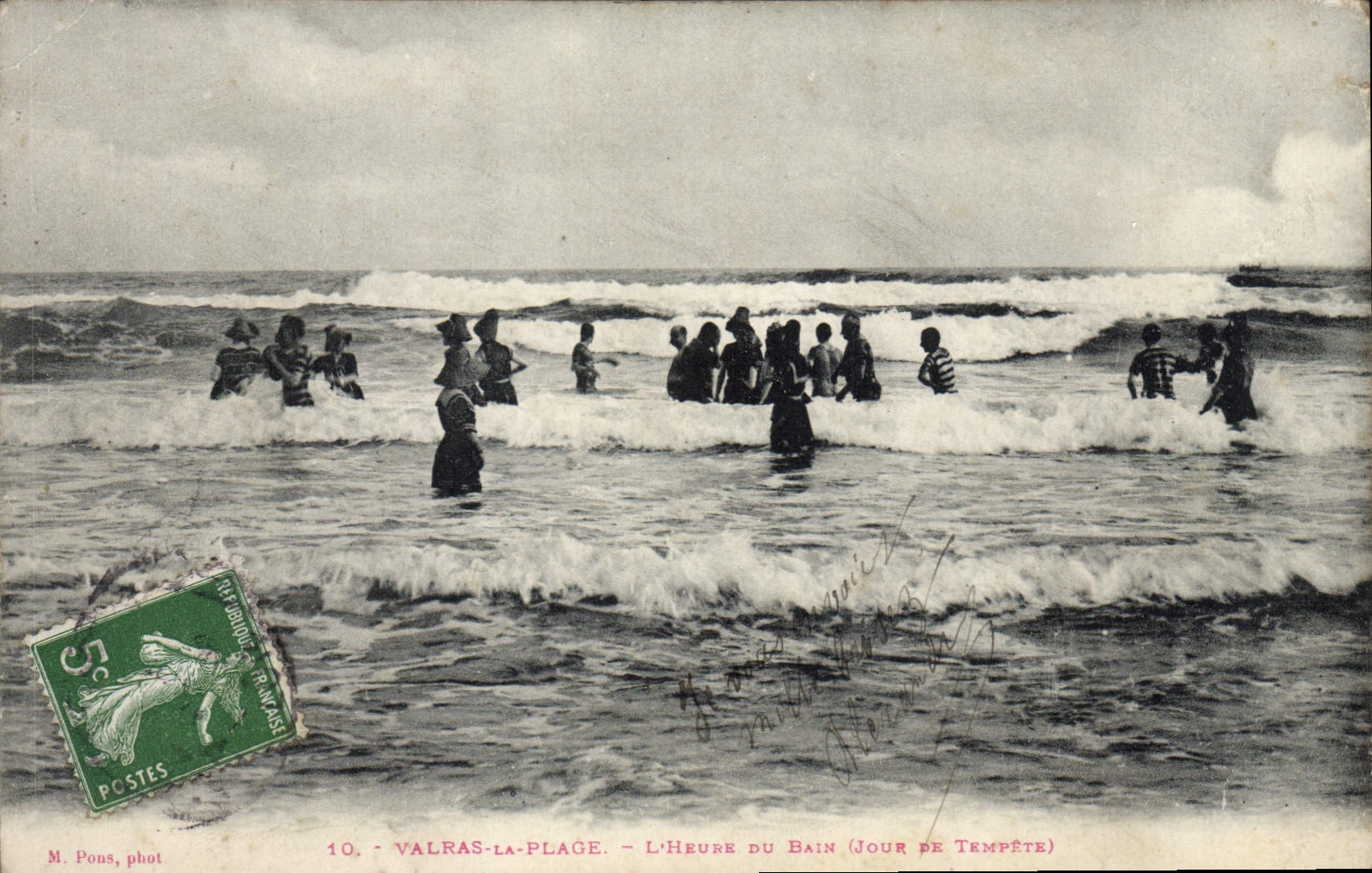 CPA Valras la Plage L'Reune du Bain Jour de Tempete 
