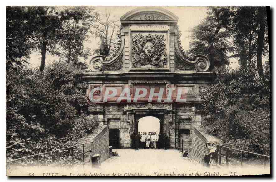 CPA Lille La Porte Intervieure de la Citadelle 