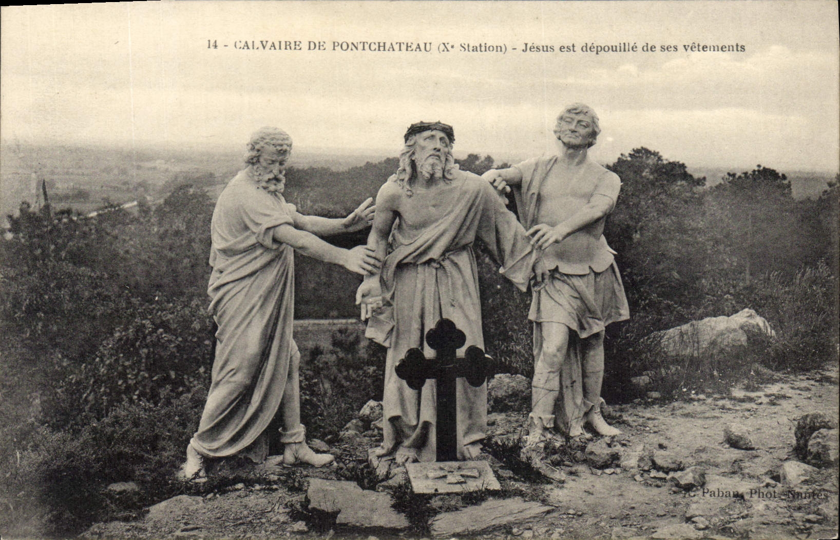 CPA Calvaire De Pontchateau X Station Jesus est depouille de ses vetements 