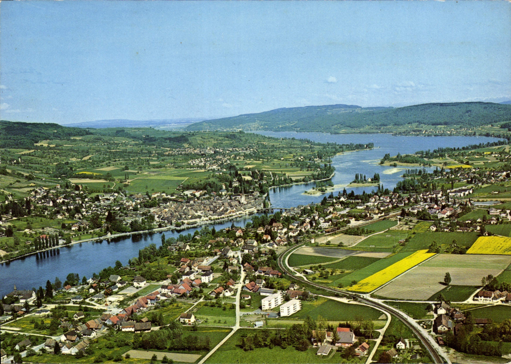 CPA Flugaufnahme Wagenhausen TG mit Stein am Rhen und Untersee 