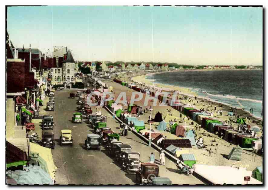 CPA La Baule Boulevard de l'Ocean Vue vers Pornichet prise de l'Hotel Adrianna 