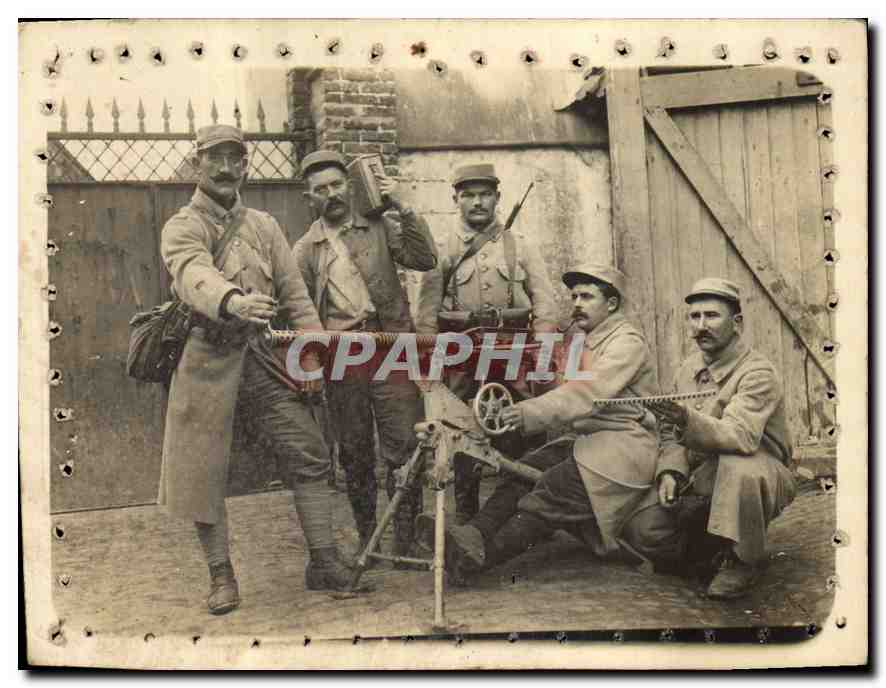 CARTE PHOTO Soldats Militaria Mitrailleuses