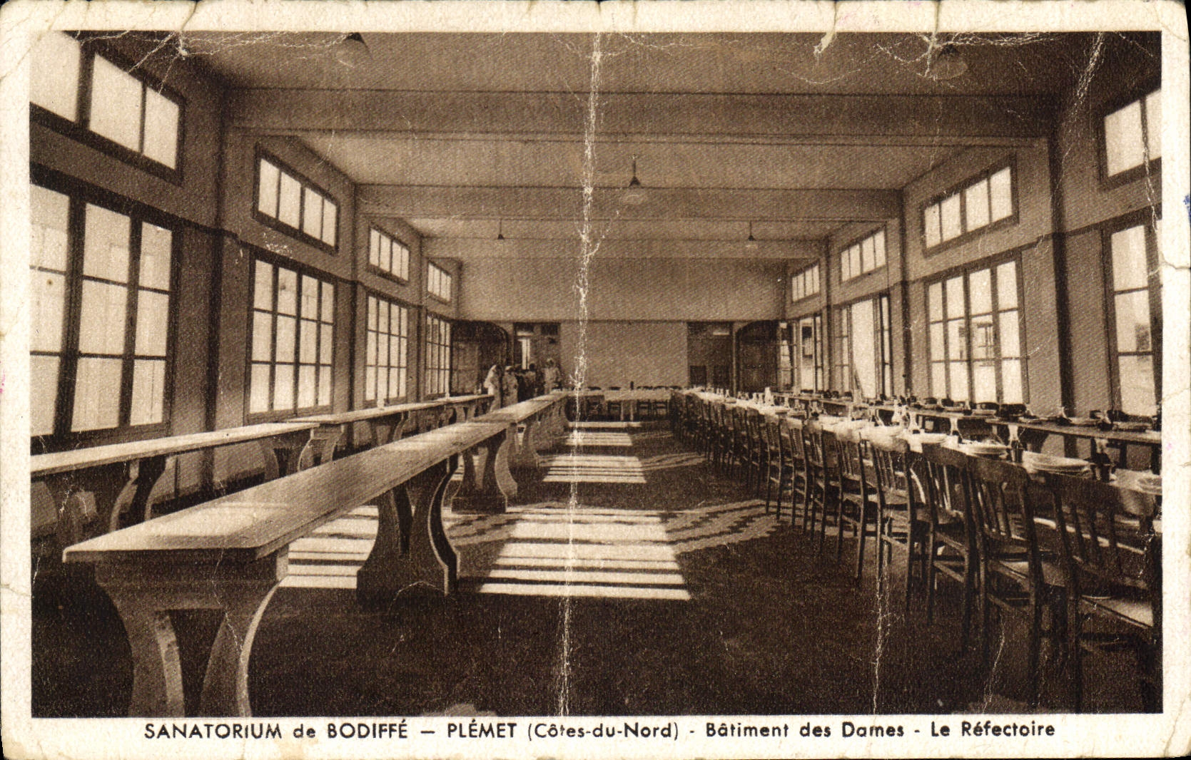 CPA Sanatorium de Bodiffe Plemet Cotes du Nord Batiment des Dames Le Refectoire 