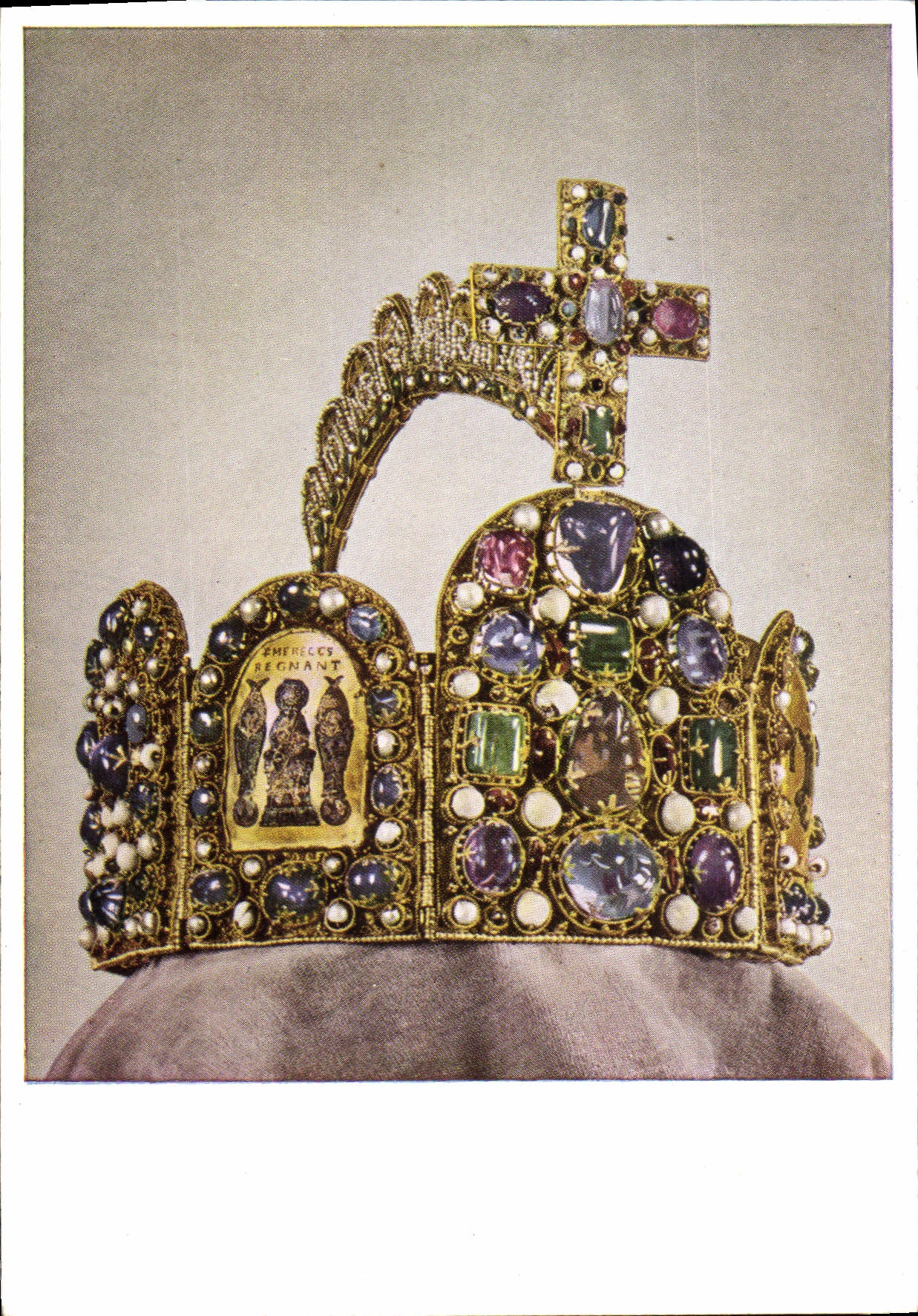 CPM Wien Kunsthistorisches Museum Weltliche Schatzkammer Die Krone des Heilegen Romischen Reiches 