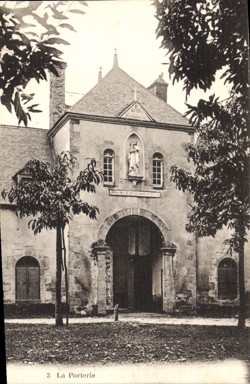 CPA La Porterie Abbaye de Notre Dame de Thymadeuc