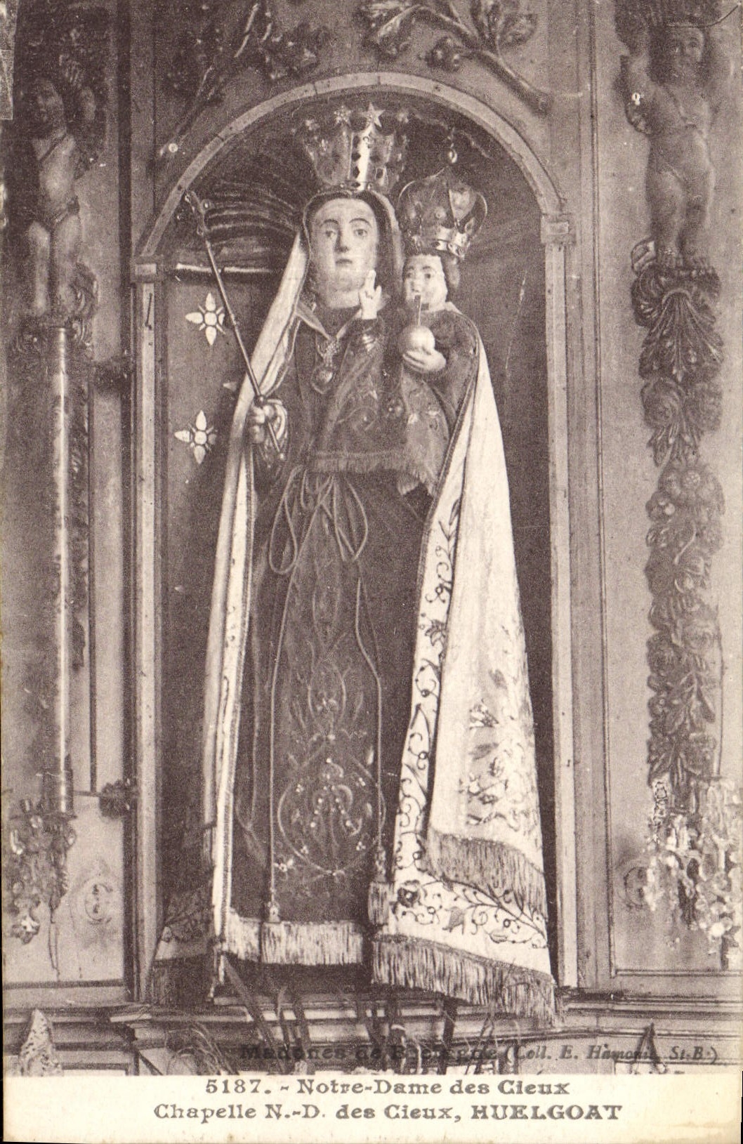 CPA Notre Dame des Cleux Chapelle ND des Cieux Huelgoat