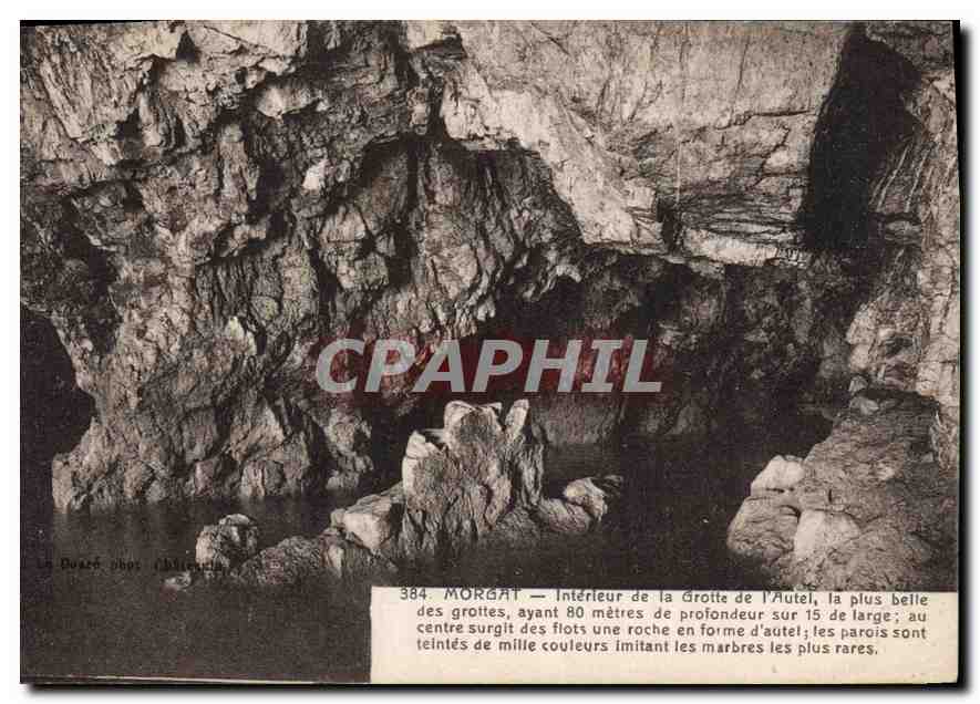 CPA Morgat Interieur de la Grotte de l'Autel la plus belle des grottes 