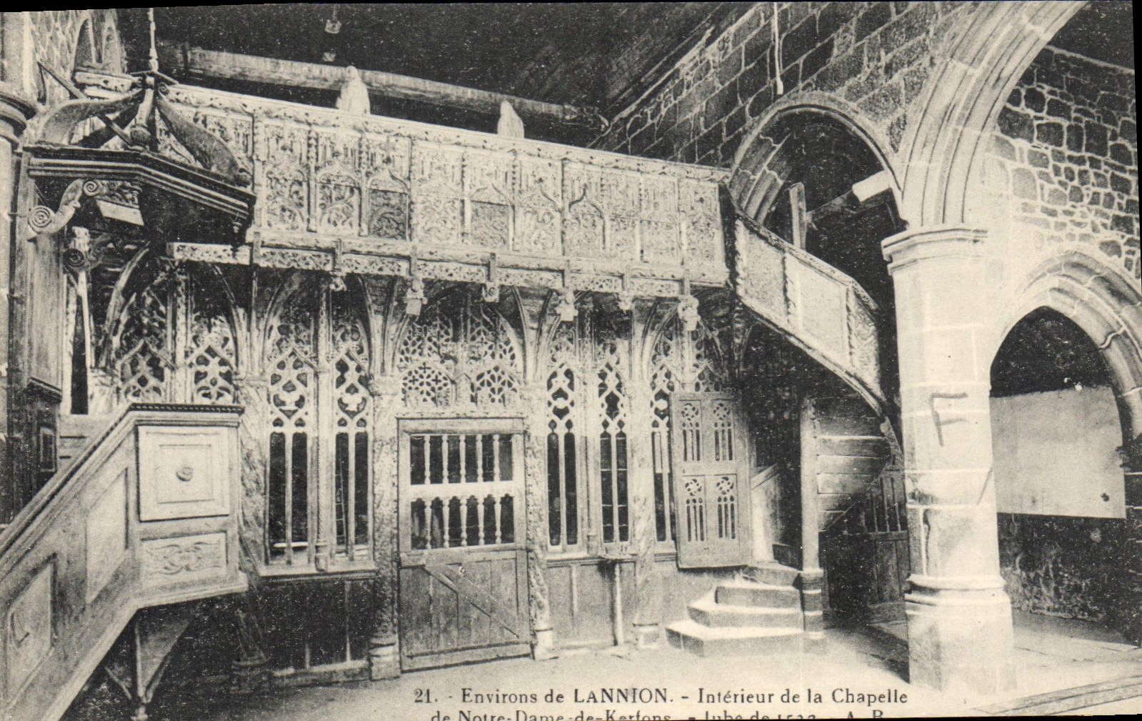 Intérieur de la Chapelle de Notre-Dame-de-Kertlons — Environs de LANNION — A. Bréal, n°21