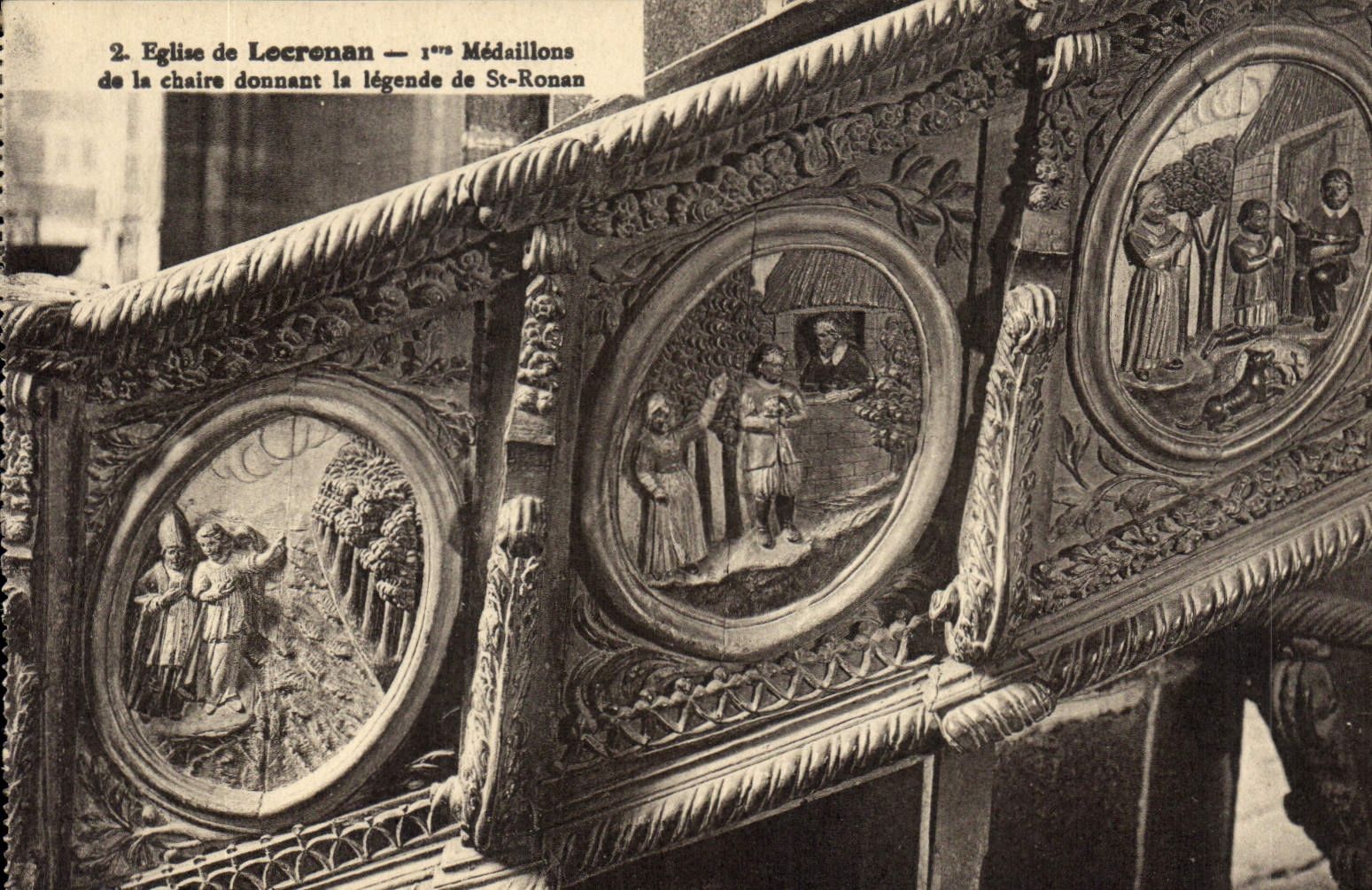 CPA Eglise de Locronan Medaillons de la chaire donnant la legende de St Ronan 
