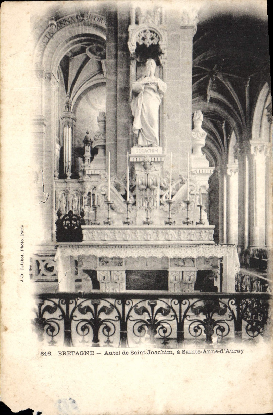 CPA Bretagne Autel de Saint Joachim a Sainte Anne d Auray 