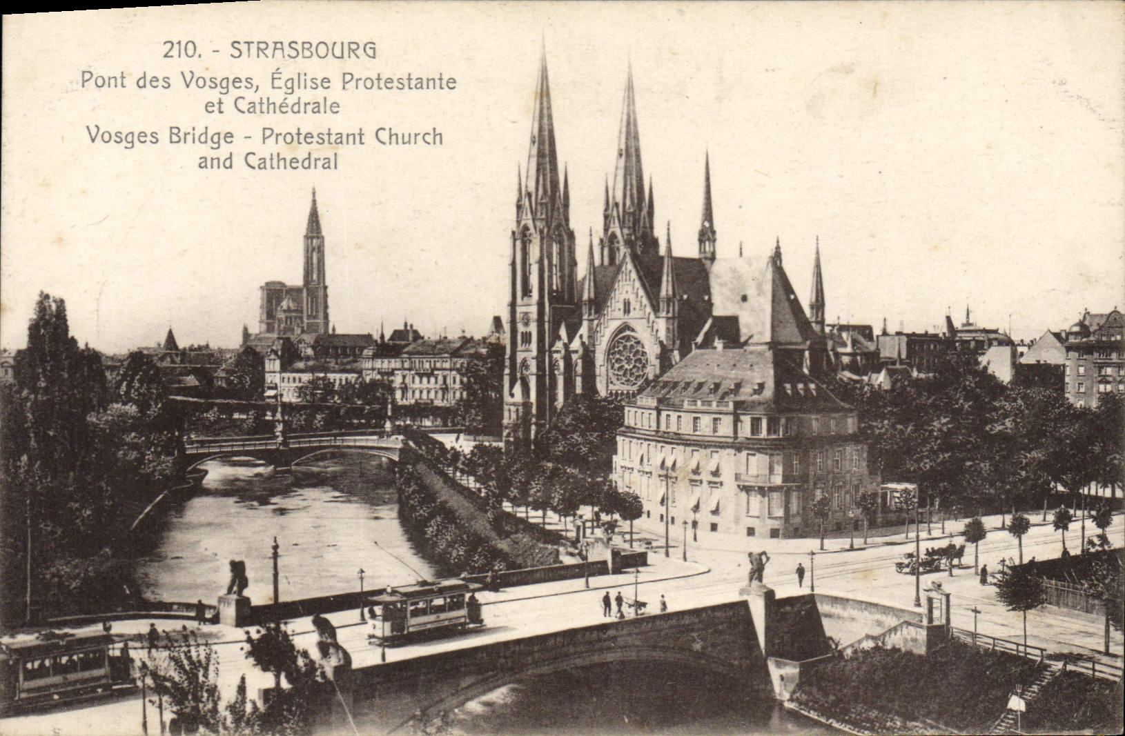 CPA Strasbourg Pont des Vosges Eglise Protestante et Cathedrale 