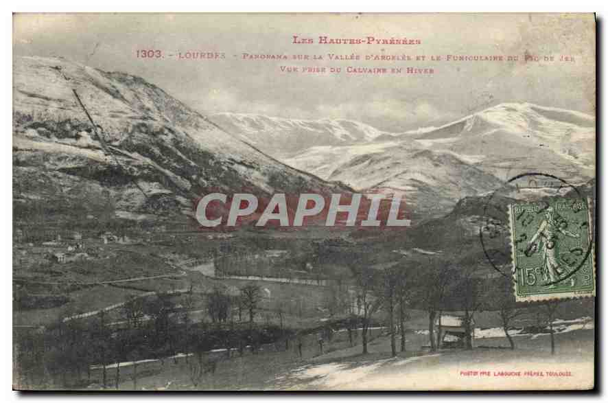 CPA Les Hautes Pyrenees Lourdes Panorama sur la vallee d'Argeles et le funiculaire du Pic du Jer Vue