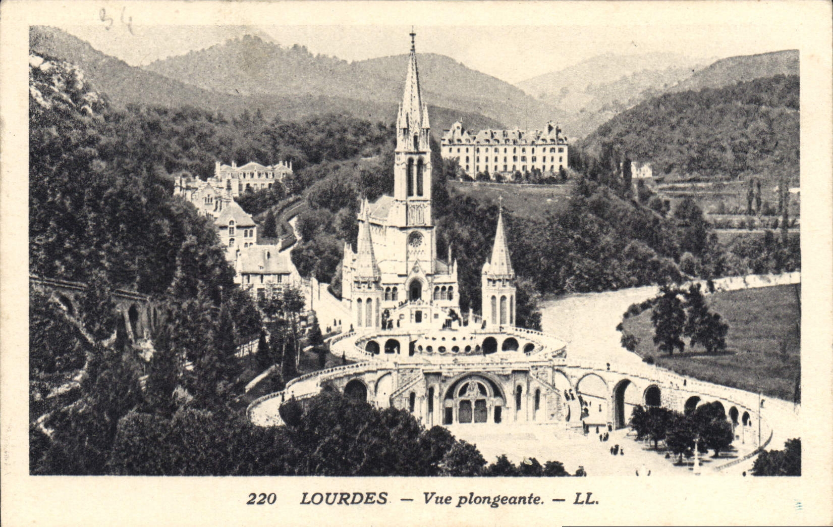 CPA Lourdes Vue plongeante 