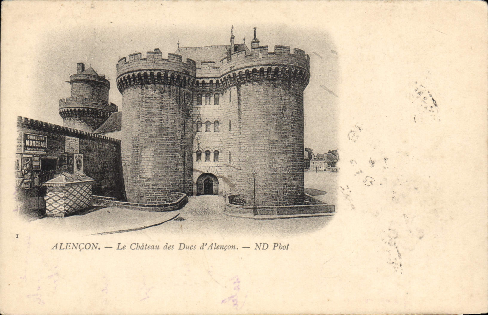 CPA Alencon Le Chateau des Due Dues d'Alencon 