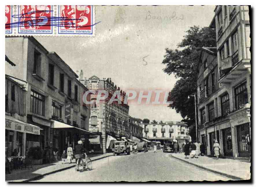 CPA Bagnoles de L'Orne Rue des Casinos