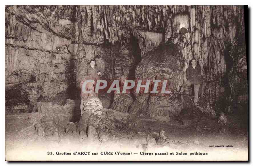 Grottes d'Arcy-sur-Cure (Yonne) — Cierge Pascal et Salon Gothique — Mot Coubert-Wilcon