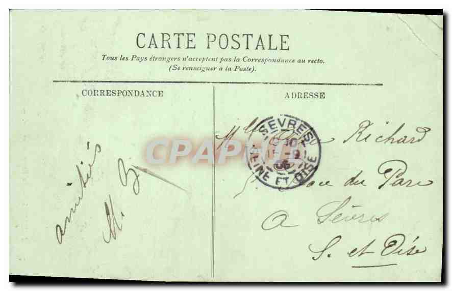 CPA Lourdes La Vierge couronnee — Verso