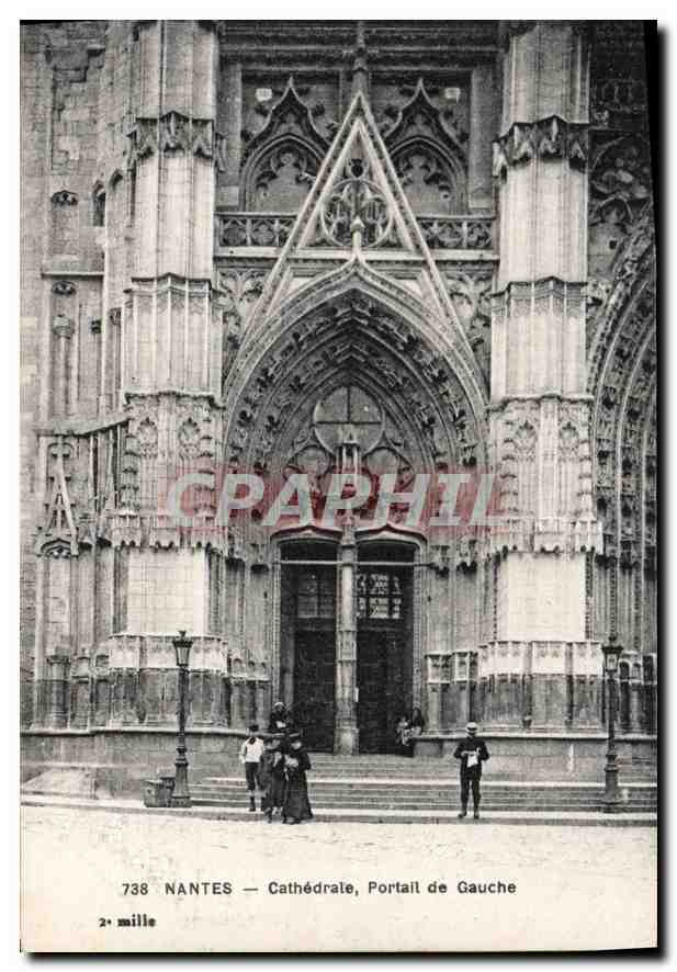 CPA Nantes Cathedrale Portail de Gauche