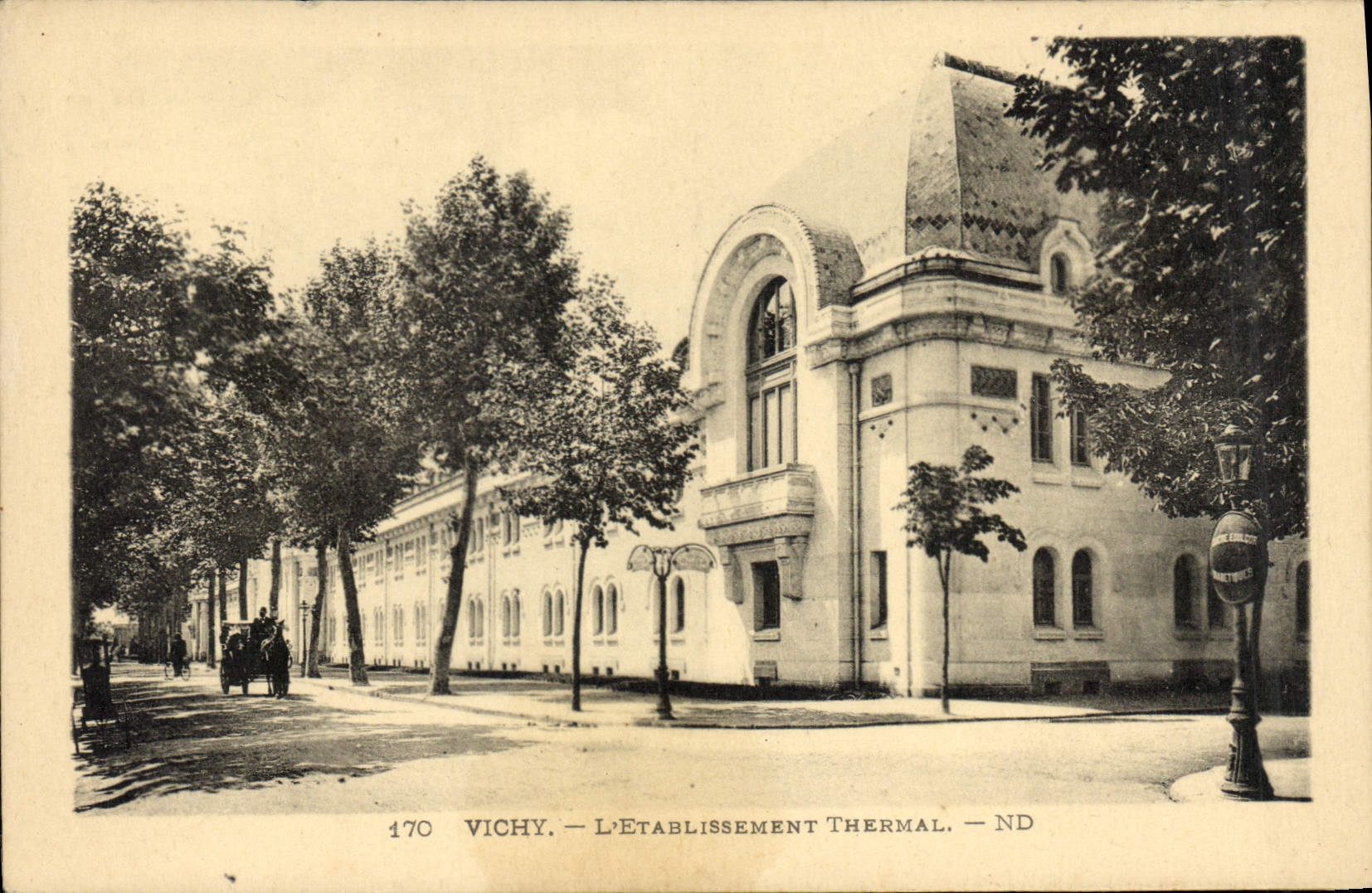 Vichy — L'Établissement Thermal — ND