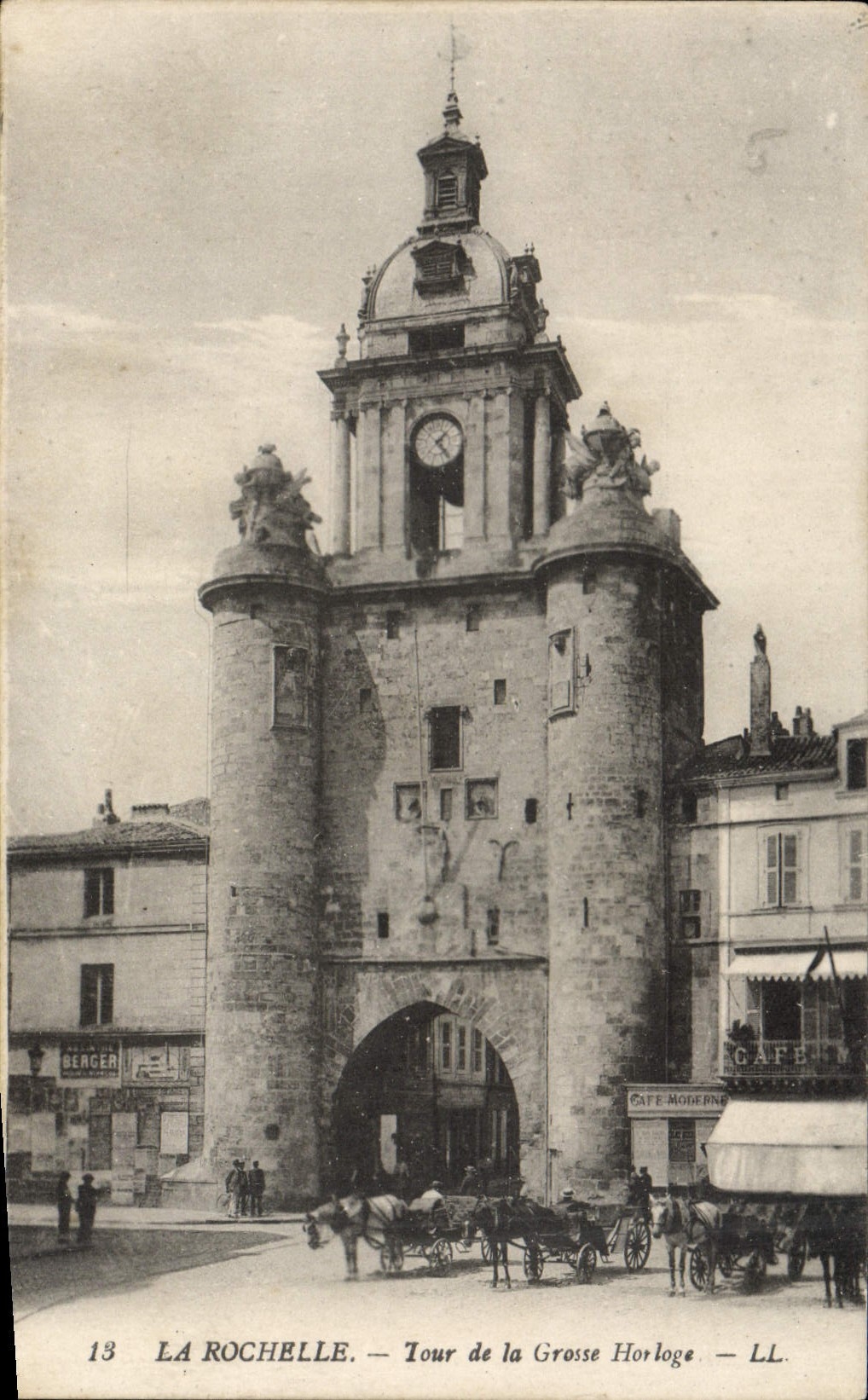 CPA Rochelle Tour de la Grosse Horloge