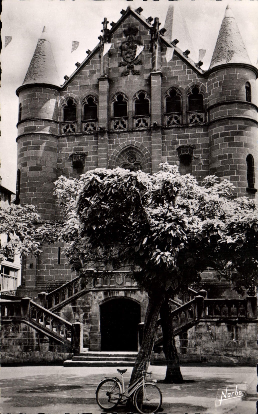 CPA Espalion (Aveyron) Ancien Hotel de Ville