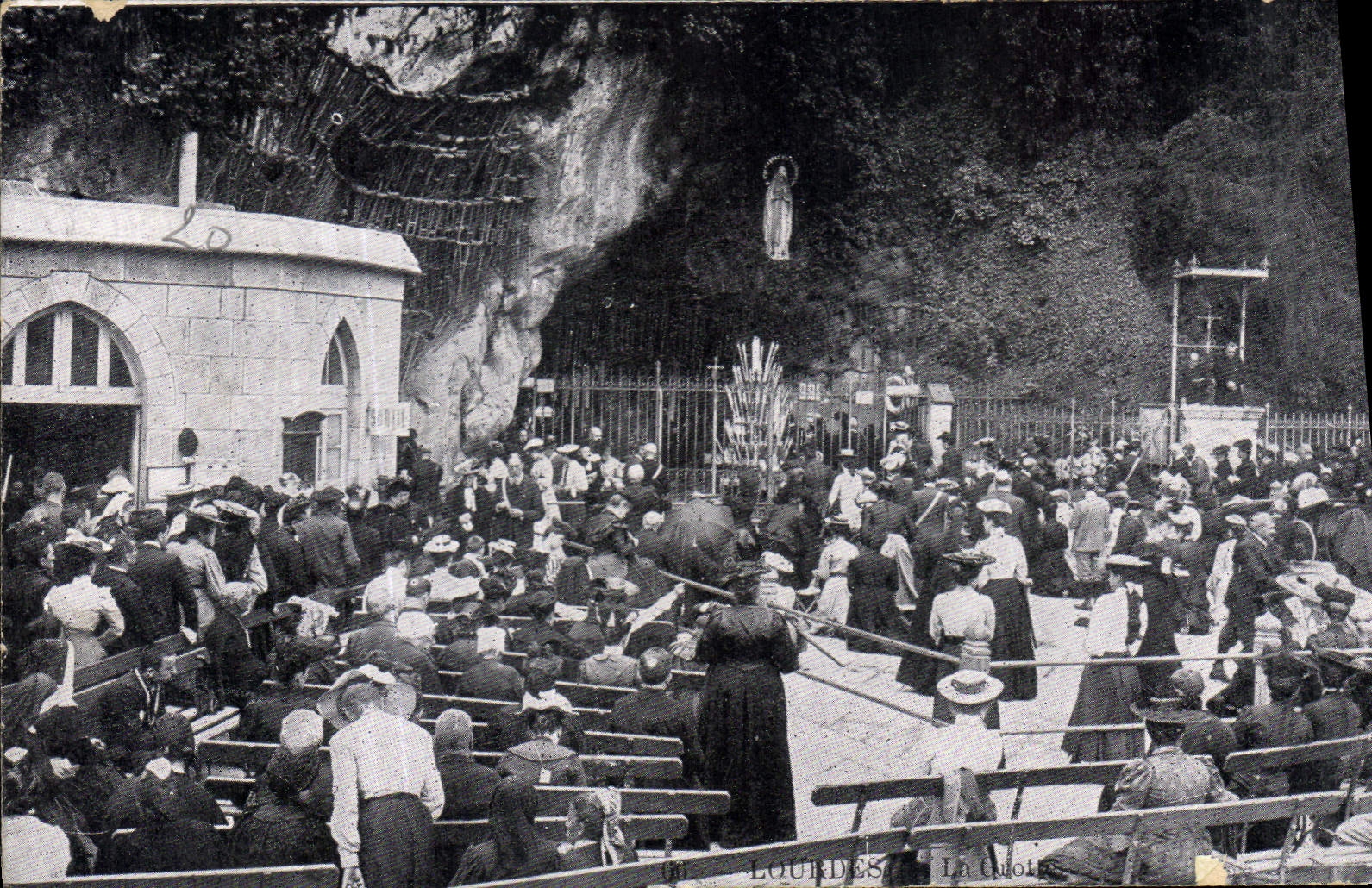 CPA Lourdes La Grotte