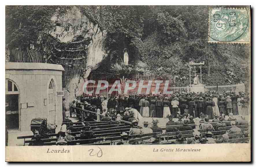 CPA Lourdes La Grotte Miraculeuse