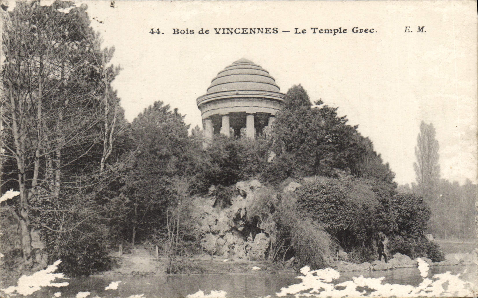 CPA Bois de Vincennes Le Temple Grec