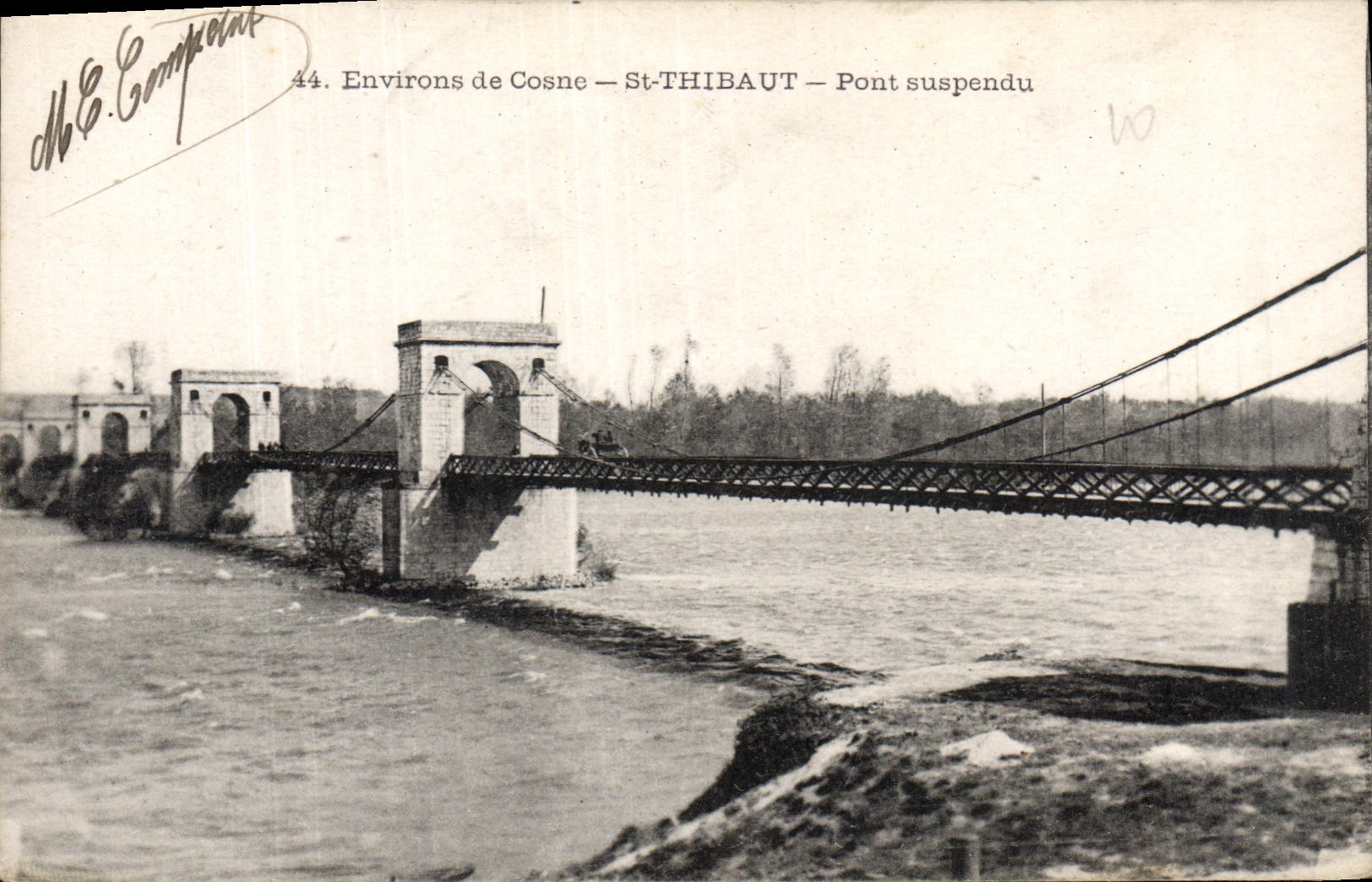 Environ de Cosne — St-THIBAUT — Pont suspendu — M. E. Compoilat