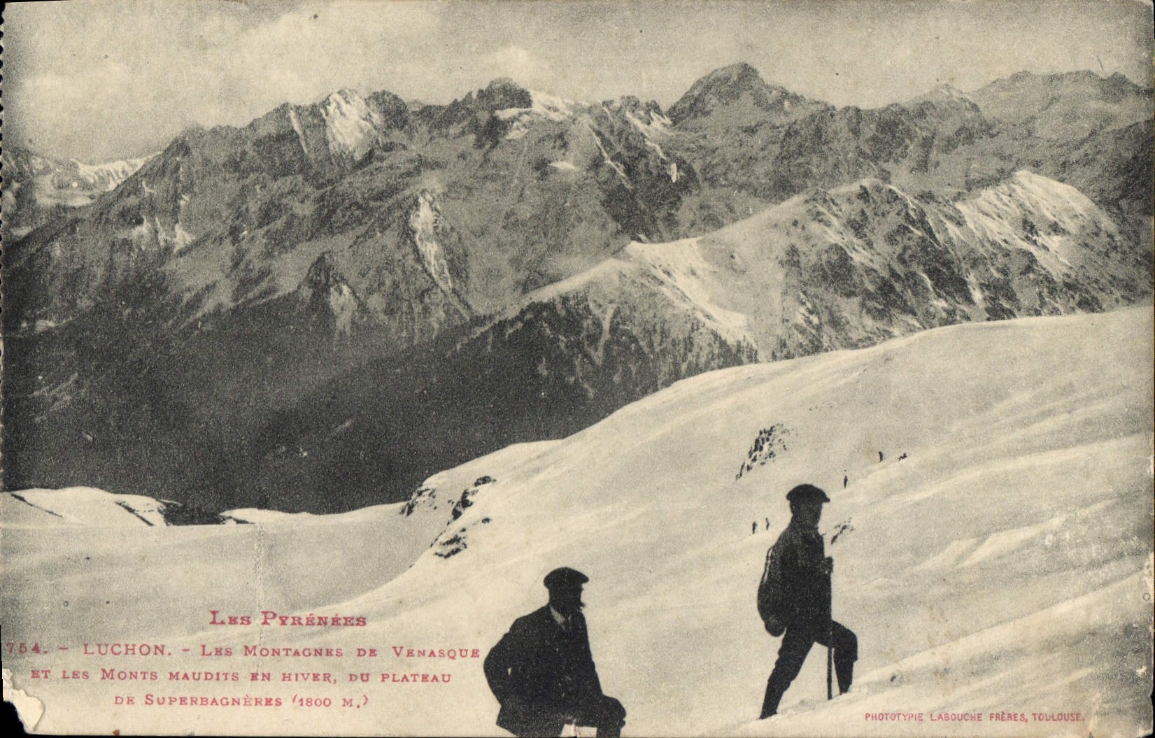 Les Pyrénées - Luchon - Les Montagnes de Venasque et les Monts Maudits en hiver, du Plateau de Superbagnères (1800 m) — Phototypie Labouche Frères, Toulouse