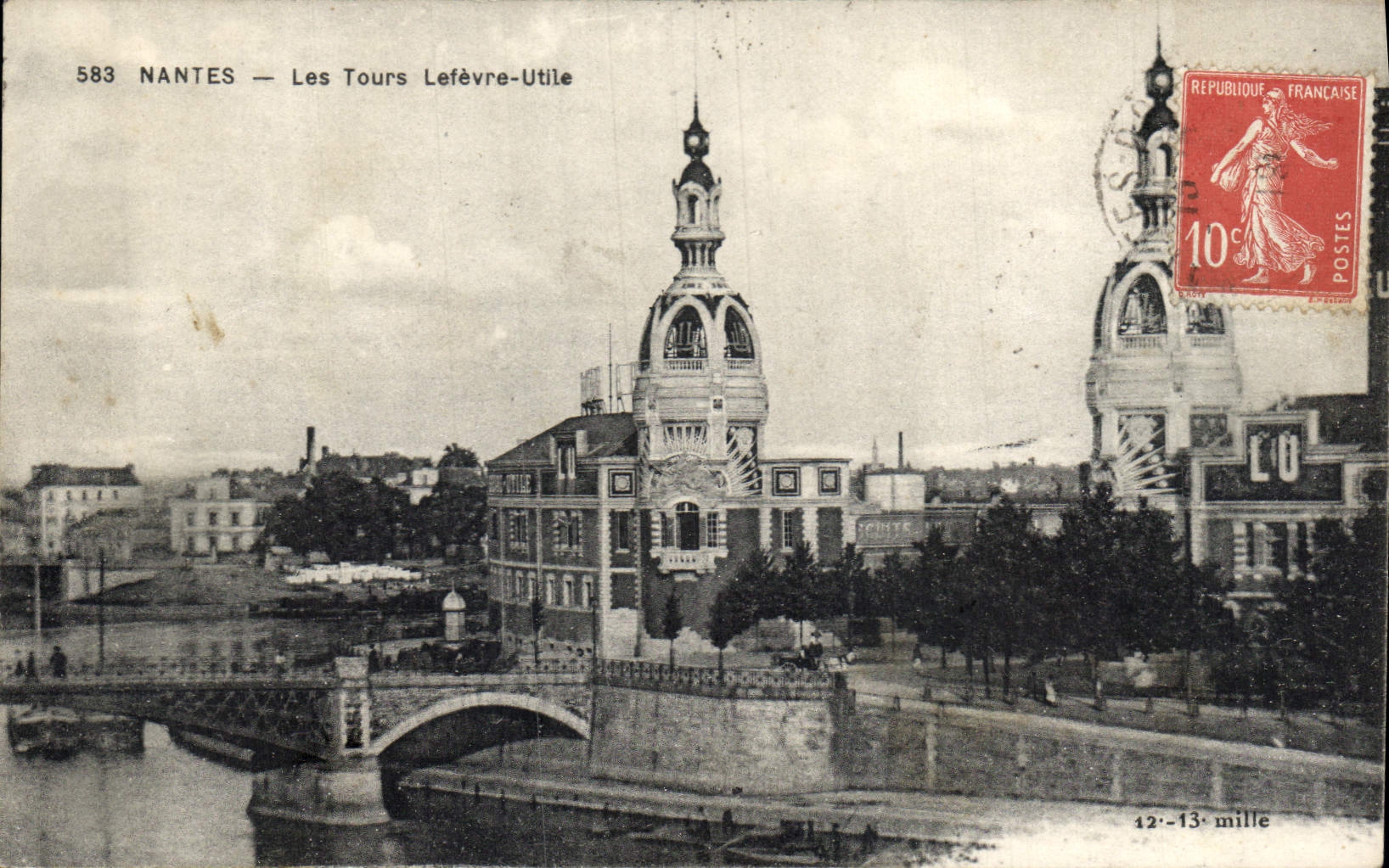 CPA Nantes Les Tours Lefevre Utile