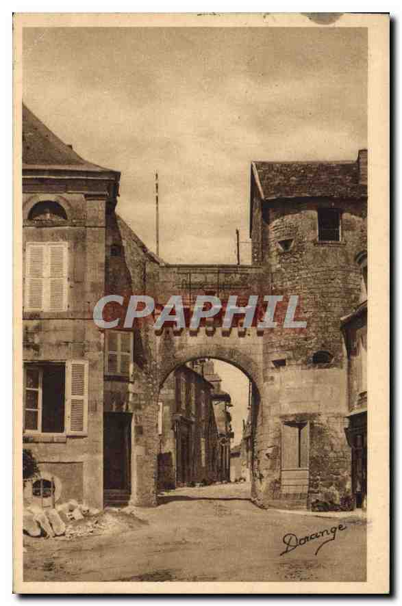 City Gate — La Roche-Posay — Publisher Dorange