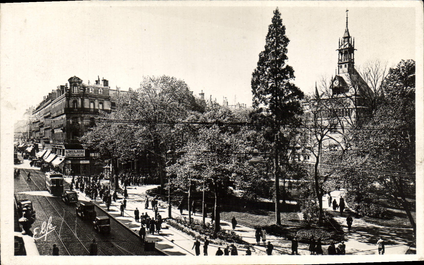 Toulouse - Le Square du Capitole — Éditeur Labouche Toulouse, n°36