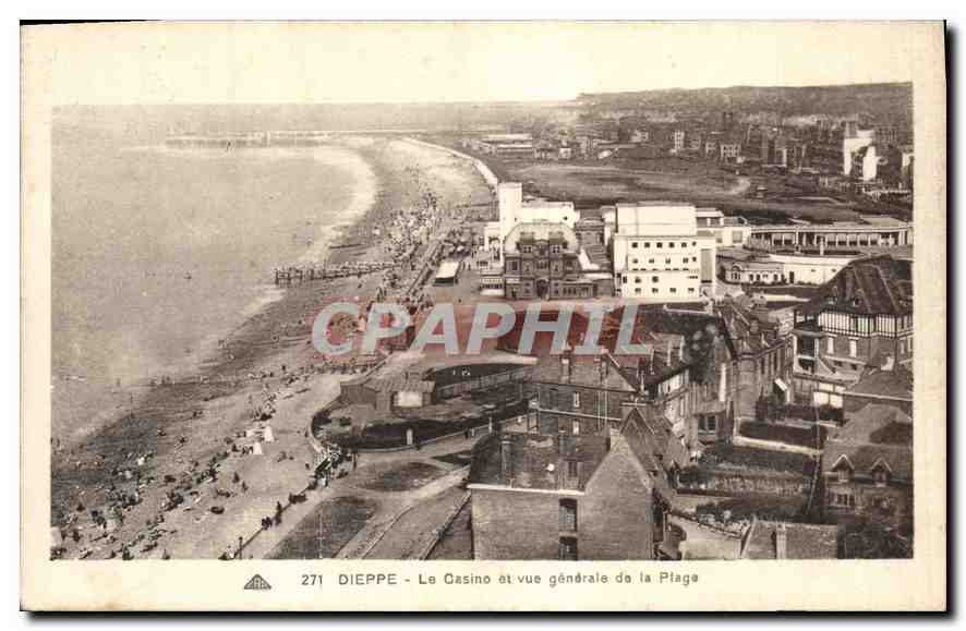 CPA Dieppe le Casino et vue generale de la plage 