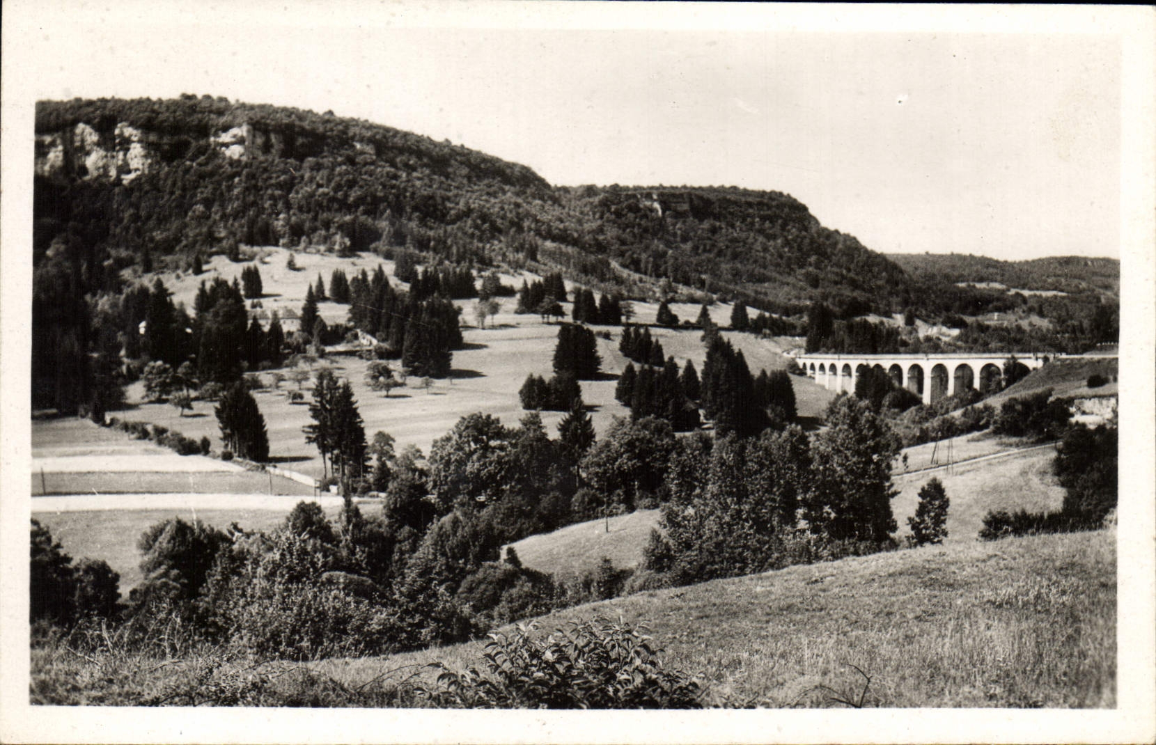 Notre-Dame du Chêne — La Mal Côte et la vallée de la Loue — éditeur CPAPHIL, n°1