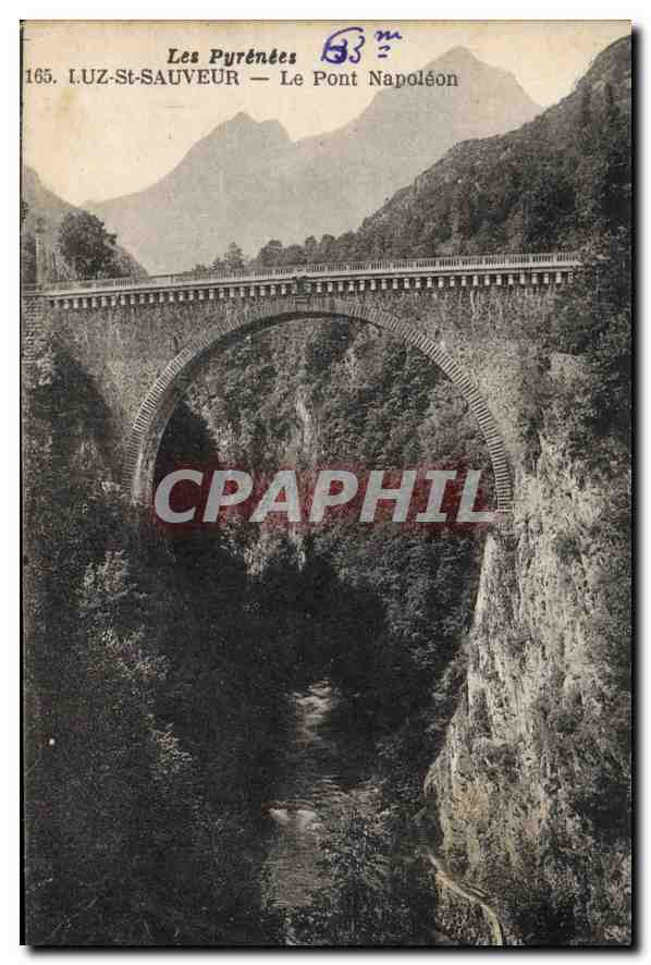 Luz-Saint-Sauveur — Le Pont Napoléon — Les Pyrénées