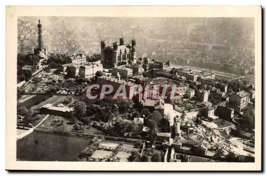 Lyon — Tour et Basilique de Fourvière — Les Éditions J. CELLARD