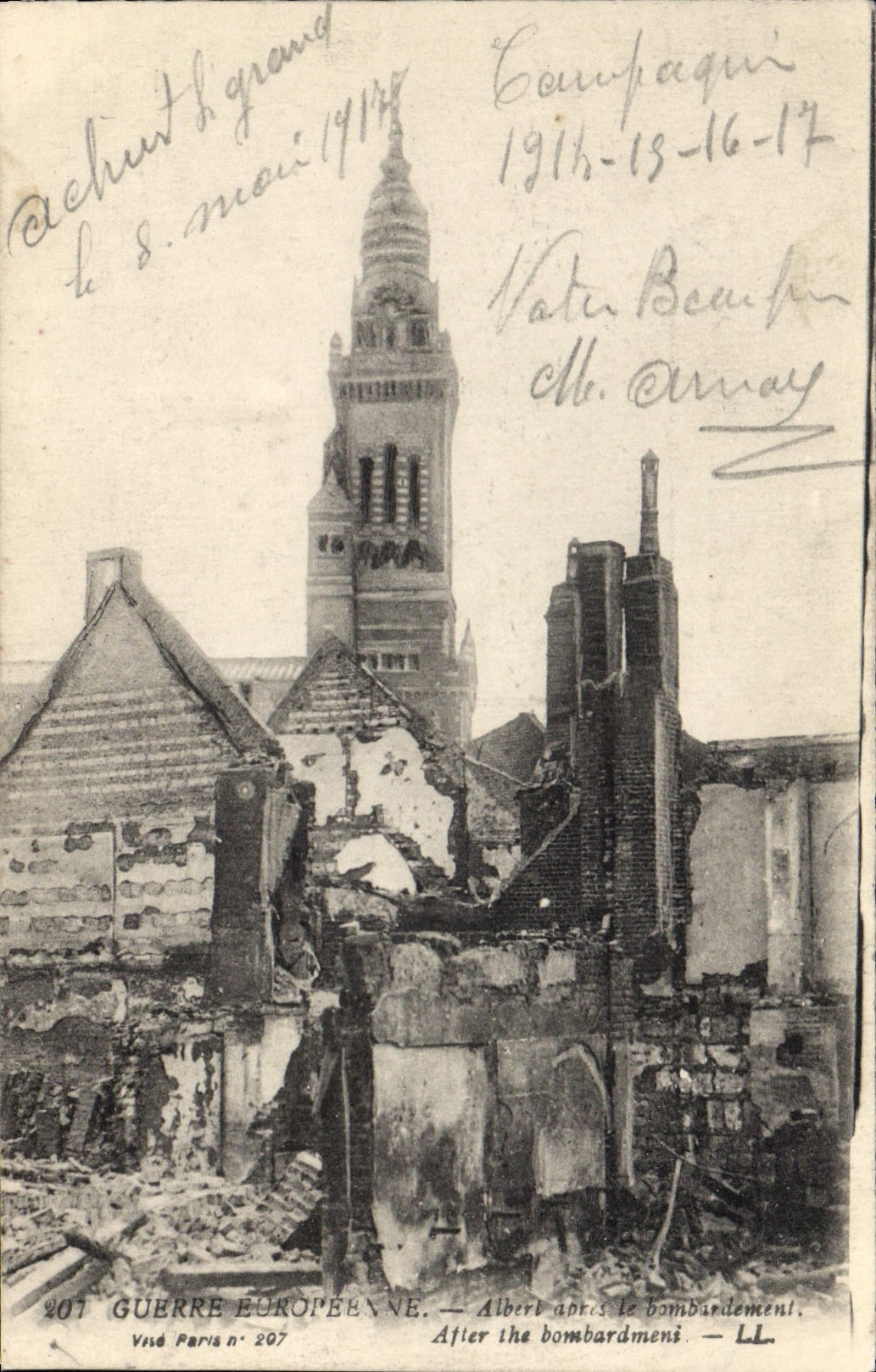 CPA Militaria Guerre Europeenne Albert apres le bombardement 
